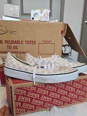 Vans Authentic Checkerboard Women's Sneakers - Light Pink/White